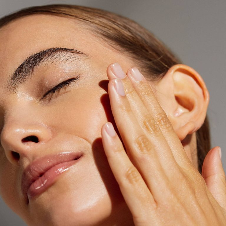 Micellar Water là gì?